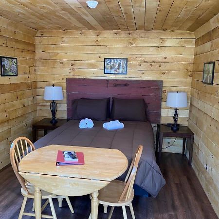 Canal Cabins Paw Paw Exterior foto