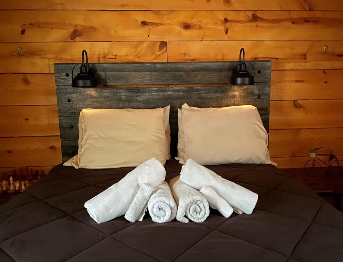 Canal Cabins Paw Paw Exterior foto